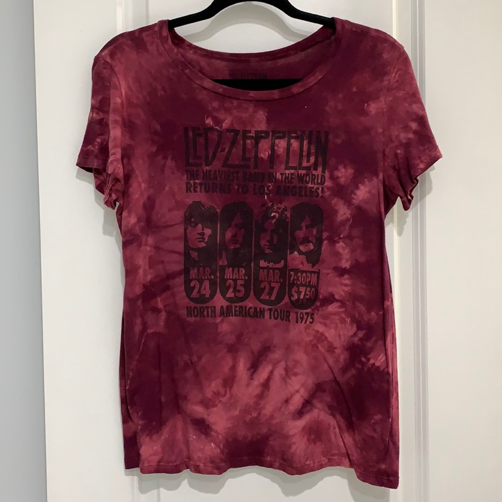 Burgundy Tie Dye Band Shirt, American Eagle M